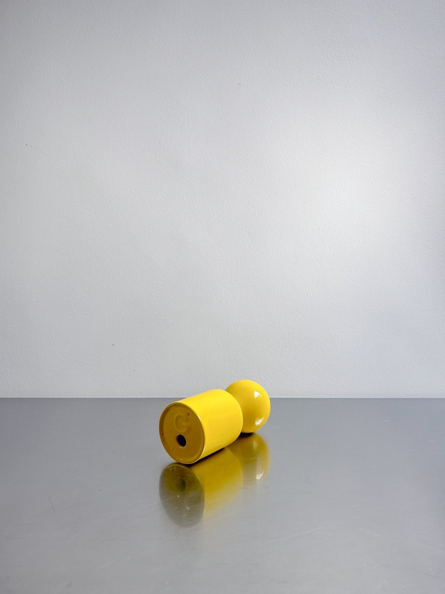 candlestick by Liisi Beckmann by artetica - Design from Milan