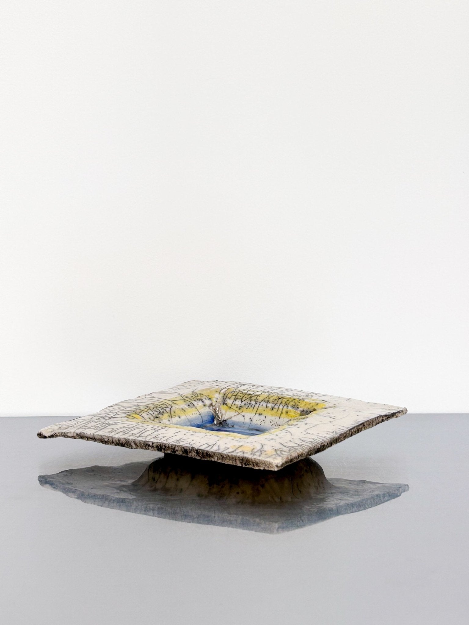 centrepiece Raku by artetica - Design from Milan