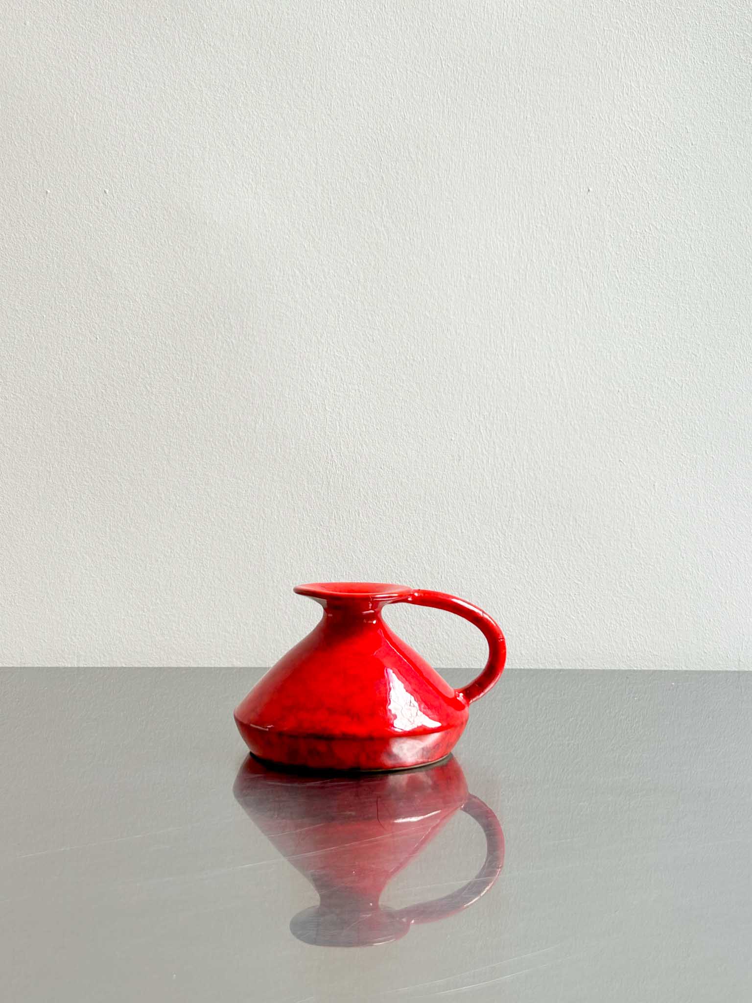 jug Carmen by artetica - Design from Milan