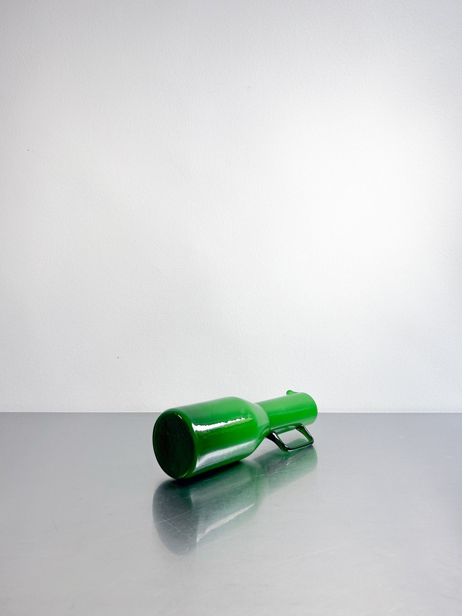 jug Virginia by artetica - Design from Milan