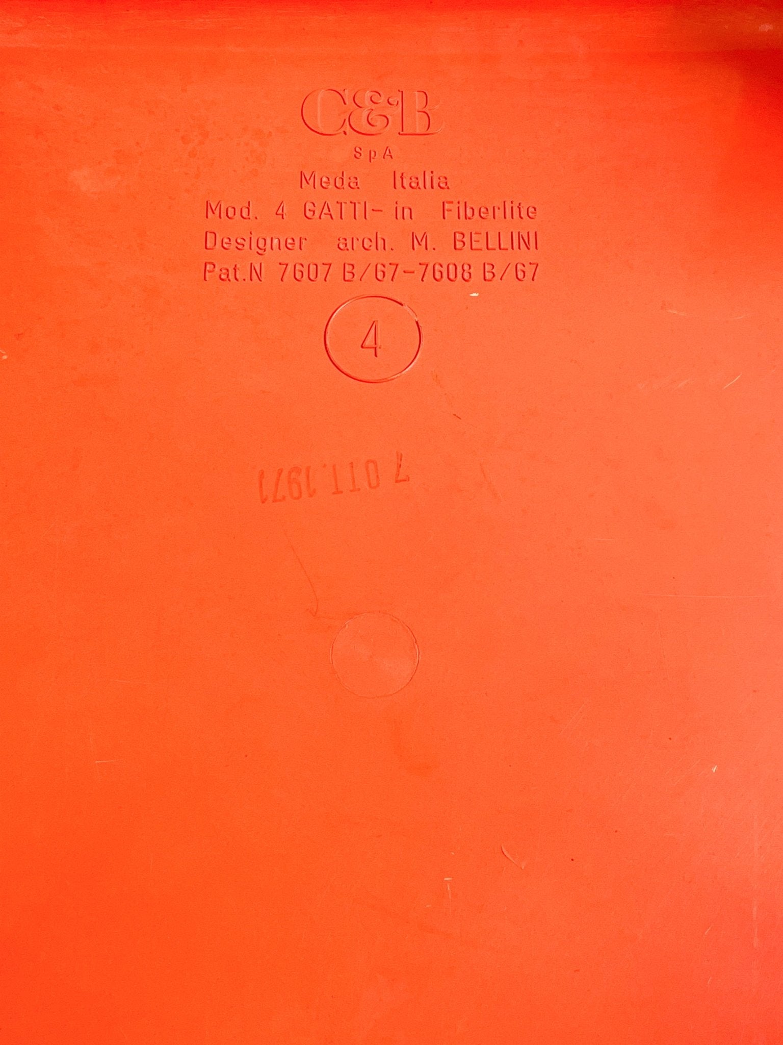 side table 4 Gatti by Mario Bellini by artetica - Design from Milan