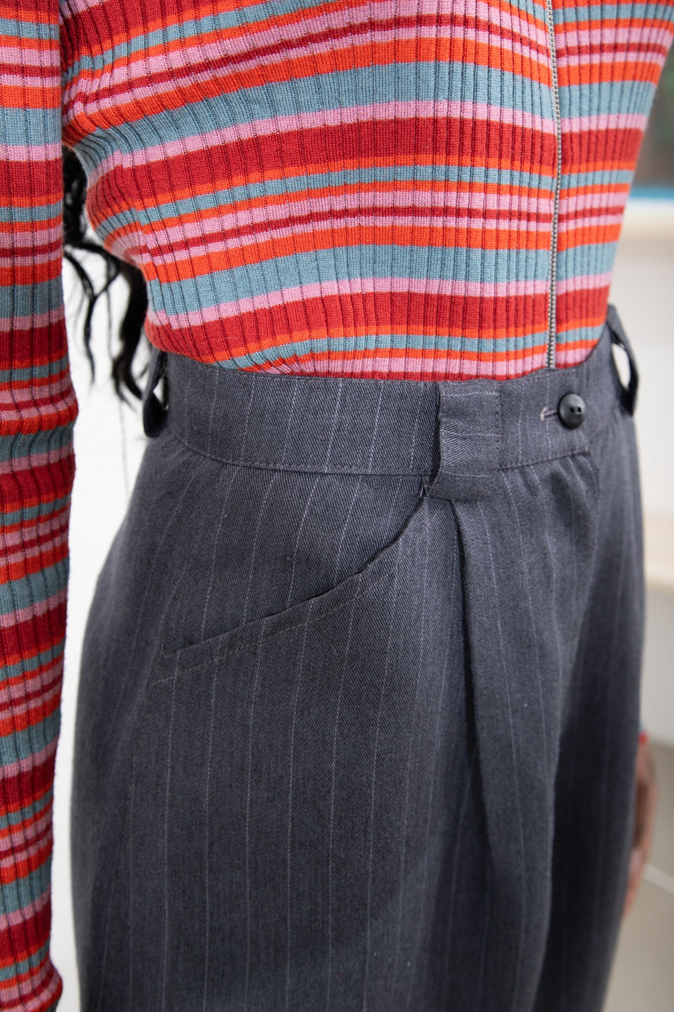 balloon pattern pinstripe pants