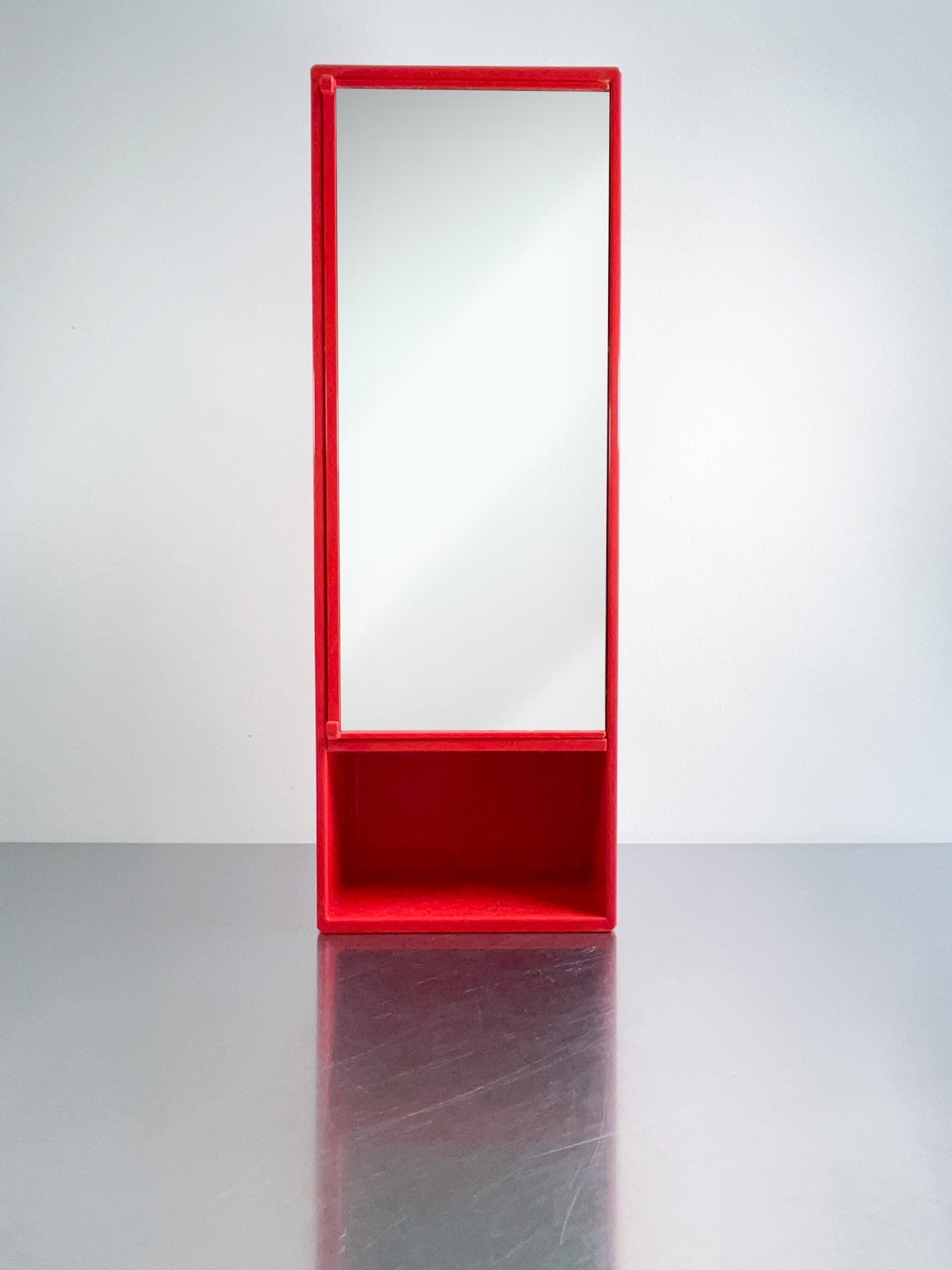 cabinet Olaf Von Bohr by artetica - Design from Milan