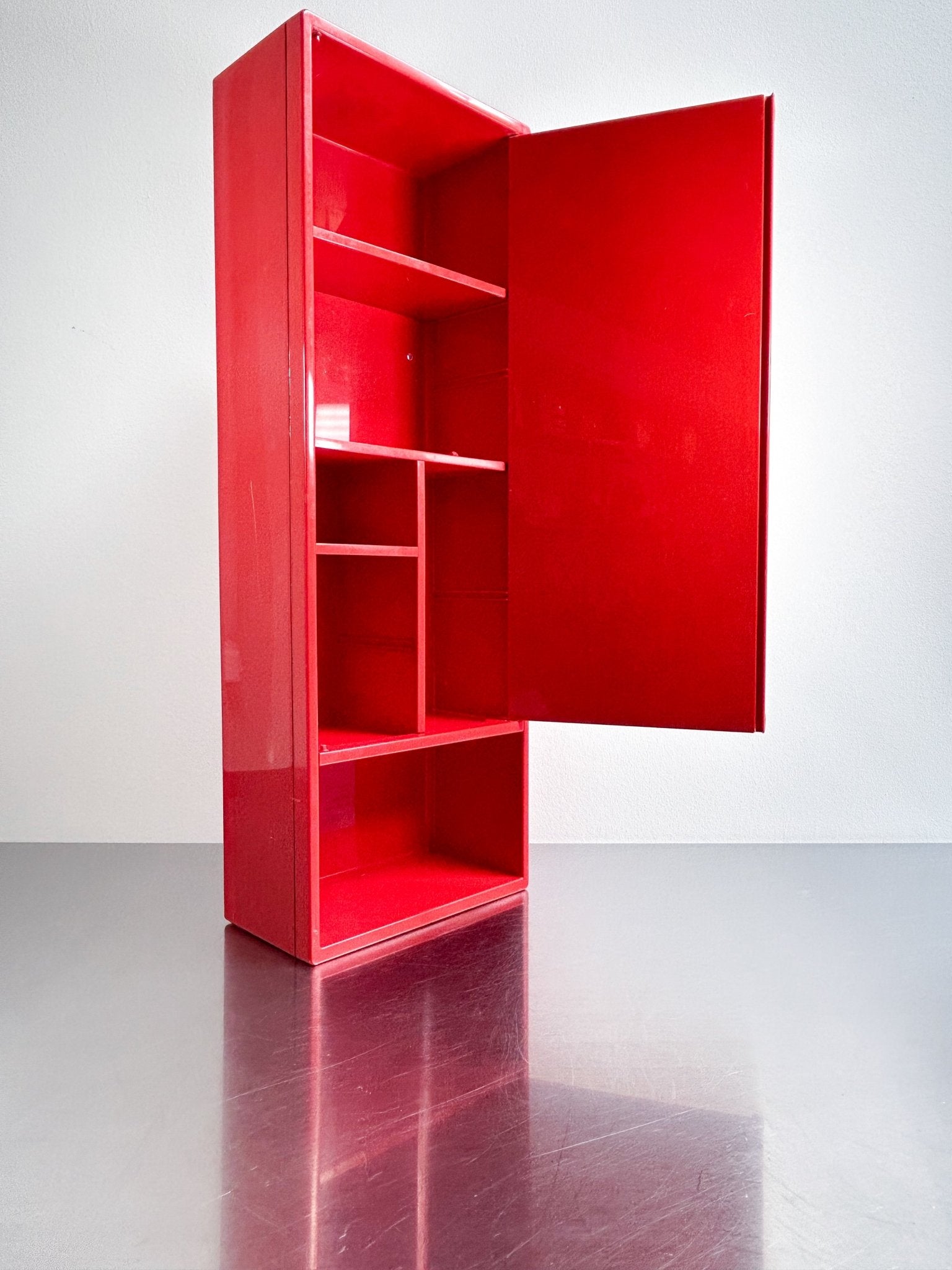 cabinet Olaf Von Bohr by artetica - Design from Milan