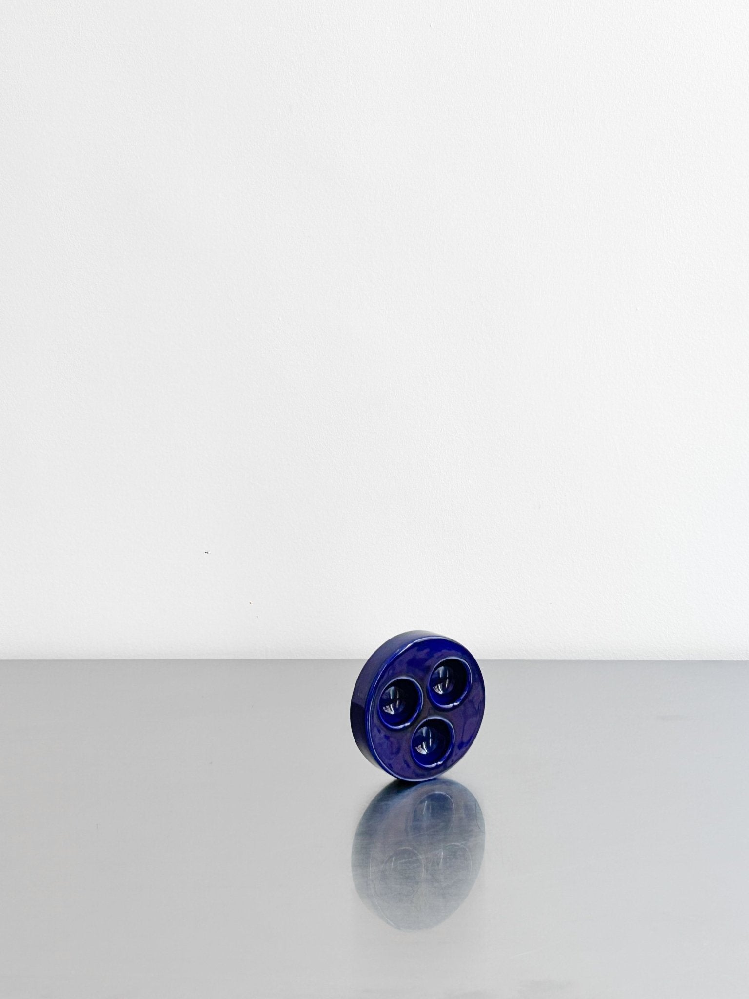 egg holder Mangiarotti by artetica - Design from Milan