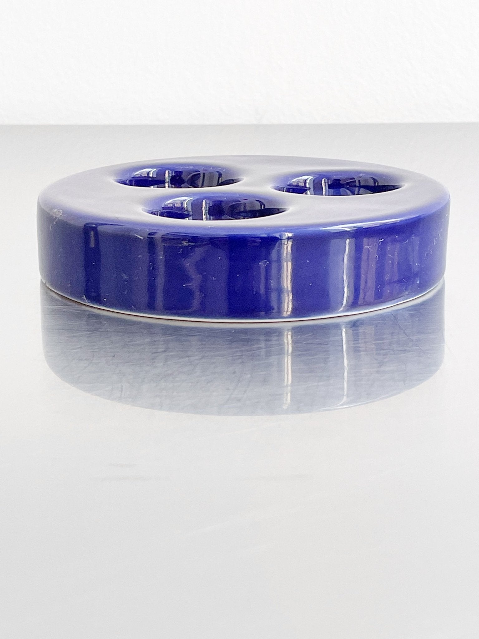egg holder Mangiarotti by artetica - Design from Milan