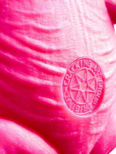 frog "Cracking Art" by artetica - Design from Milan