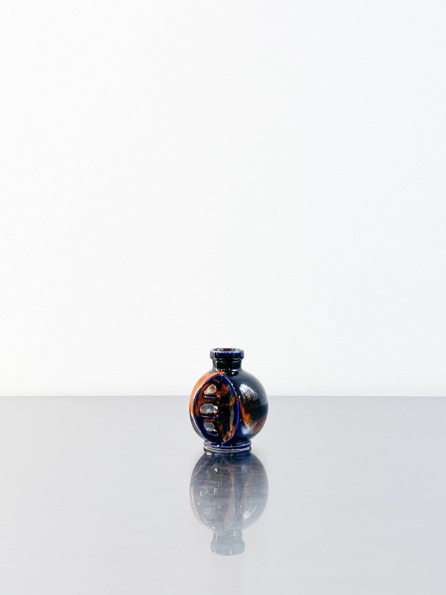 jar Bertoncello by artetica - Design from Milan