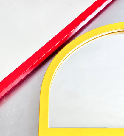 red triangle mirror by Anna Castelli by artetica - Design from Milan