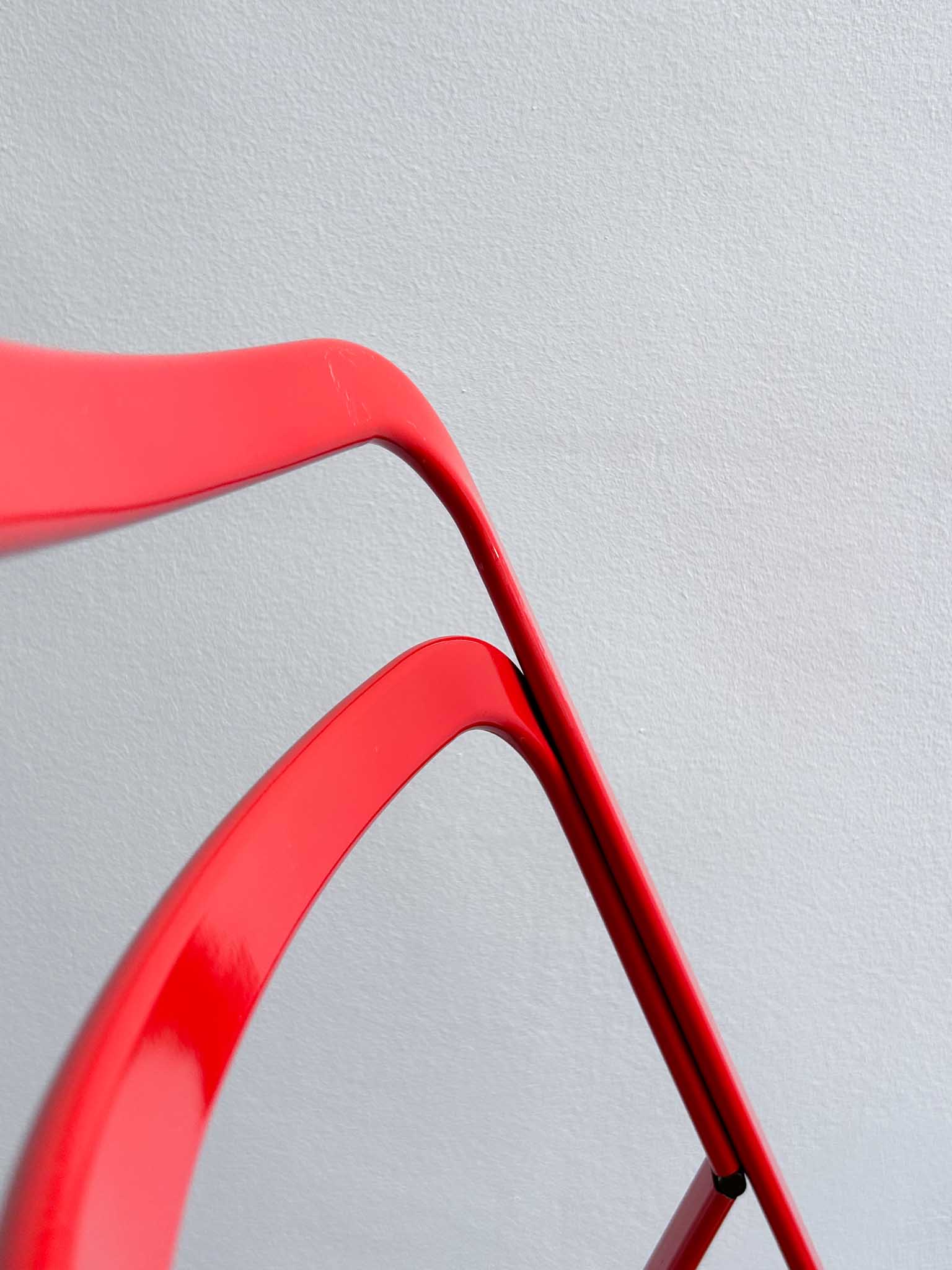 two Clio chairs by Giorgio Cattelan by artetica - Design from Milan