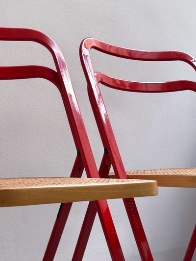 two Clio chairs by Giorgio Cattelan by artetica - Design from Milan