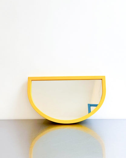 yellow mirror by Anna Castelli by artetica - Design from Milan