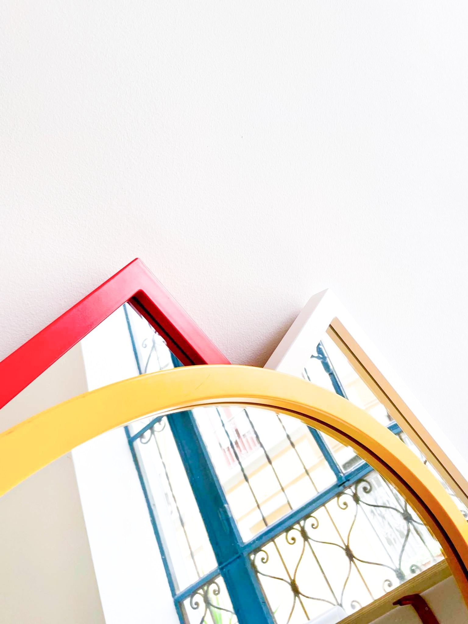 yellow mirror by Anna Castelli by artetica - Design from Milan